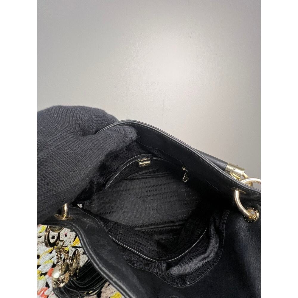 Metrocity Black Embossed Pebbled Leather Shoulder Bag Tassel Italy - Picture 10 of 13